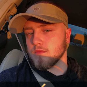 Meet your Posher, Nicholas